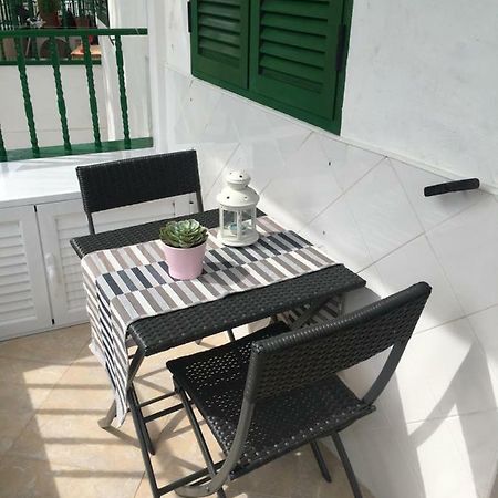 Small House Of The Sea Apartment Маспаломас Екстериор снимка