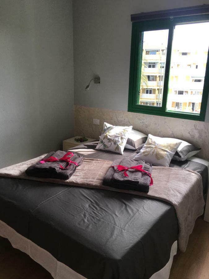 Small House Of The Sea Apartment Маспаломас Екстериор снимка