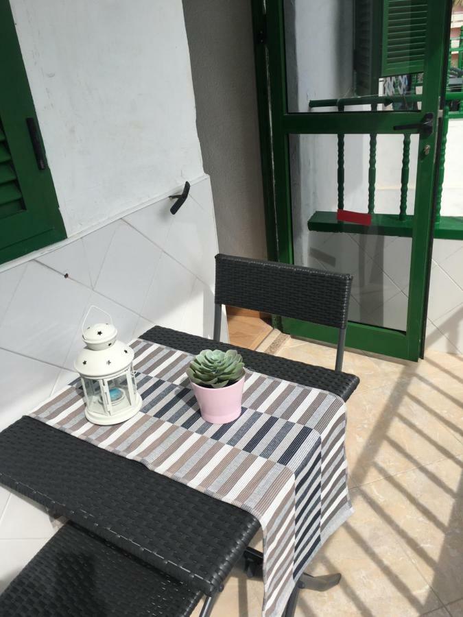 Small House Of The Sea Apartment Маспаломас Екстериор снимка